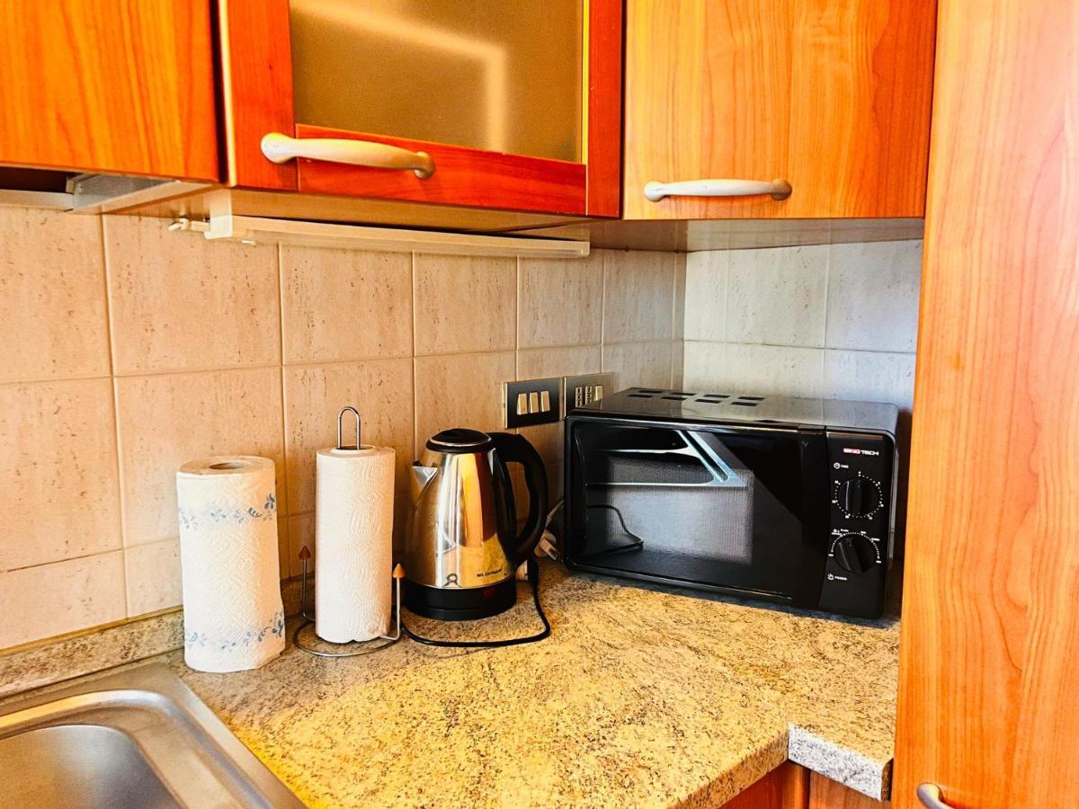 Sky Apartment A Due Passi Dalla Stazione โกลเลญโญ ภายนอก รูปภาพ