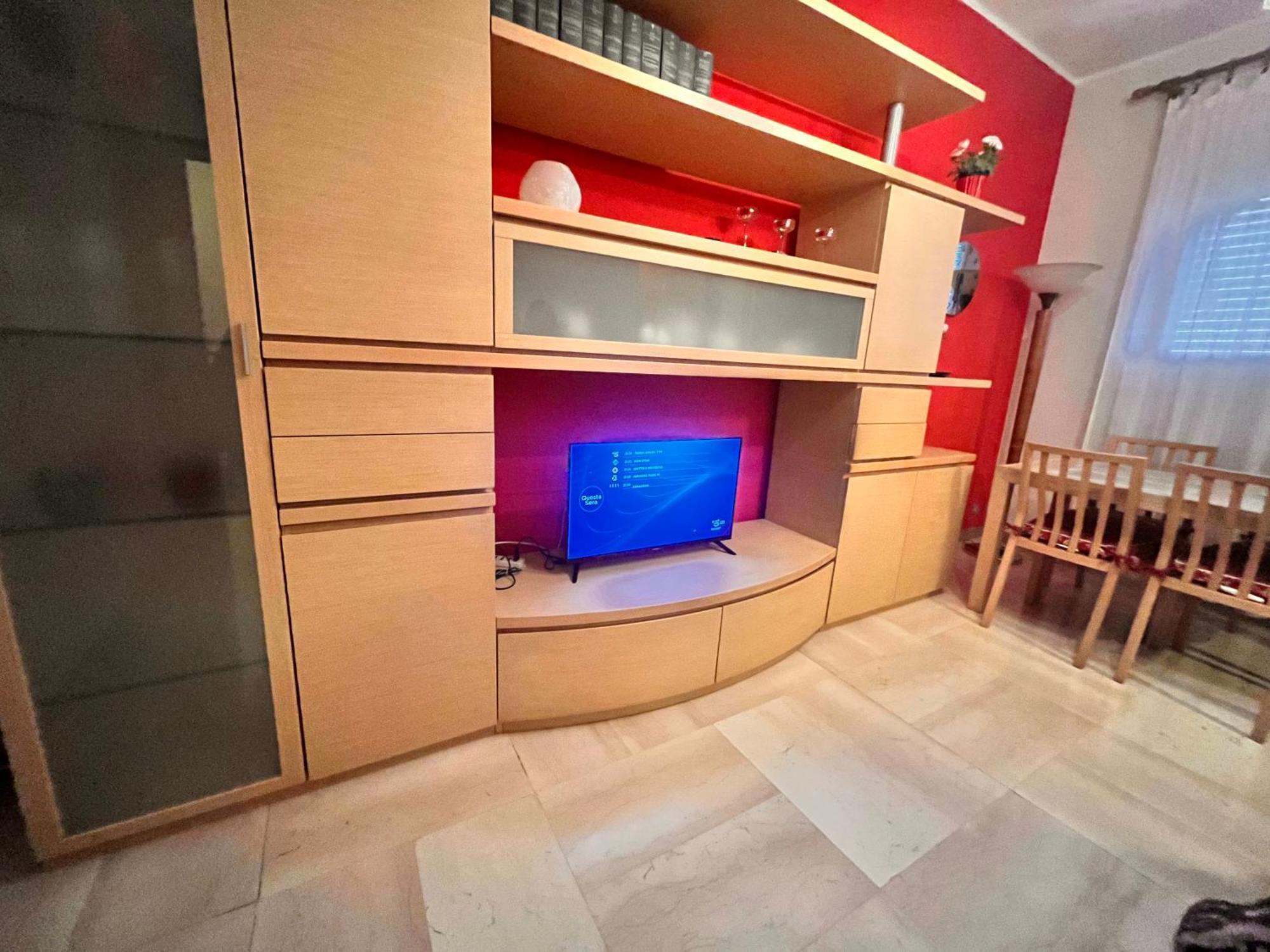 Sky Apartment A Due Passi Dalla Stazione โกลเลญโญ ภายนอก รูปภาพ